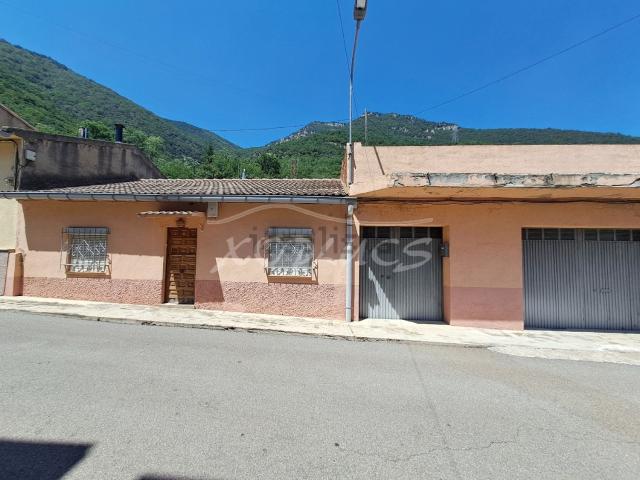 Casa en venta en la Rodonella, Berguedà