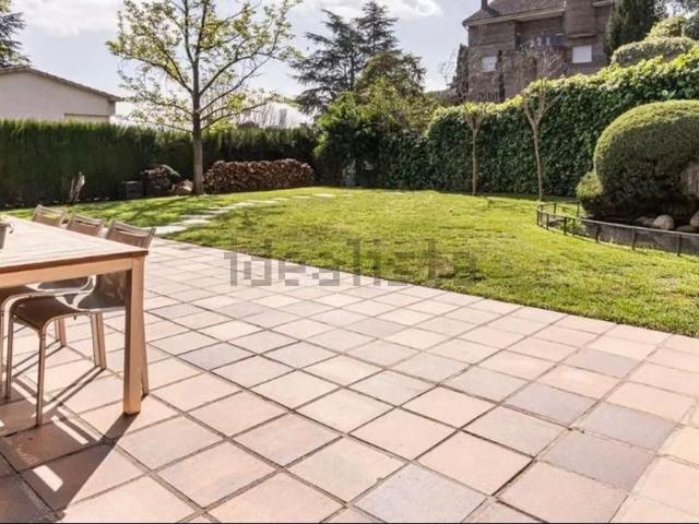 Casa en venta en Cerdanyola Del Vallès, Bellaterra