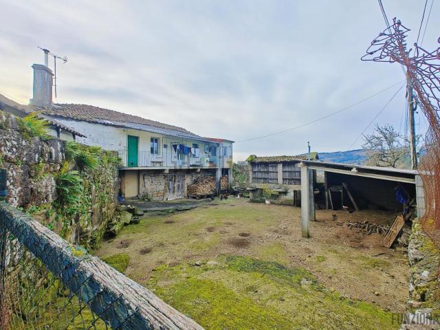 Casa en venta en Cerdedo Cotobade, Pontevedra
