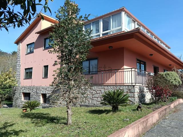 Casa en venta en Cerdedo Cotobade, Tabeirós - Terra de Montes