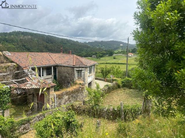 Casa en venta en Cerdedo Cotobade, Pontevedra