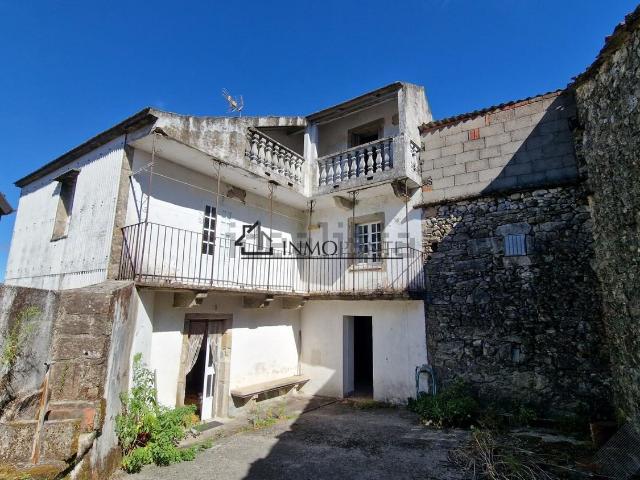 Casa en venta en Pontevedra, Tomonde