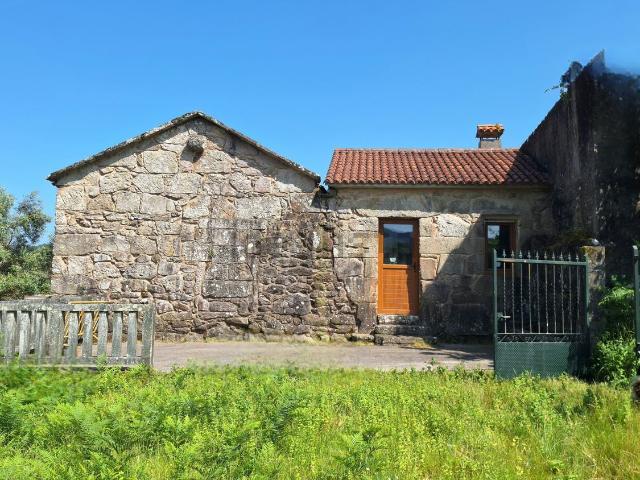 Casa en venta en Cerdedo Cotobade, Tabeirós - Terra de Montes