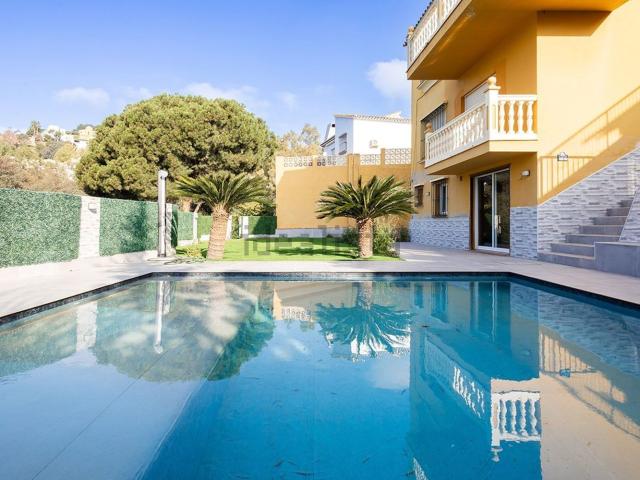 Casa en venta en Este, Málaga-Costa del Sol