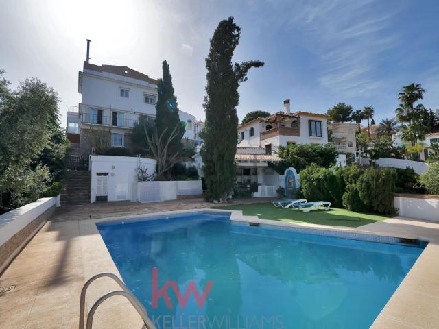 Casa en venta en Este, Málaga-Costa del Sol