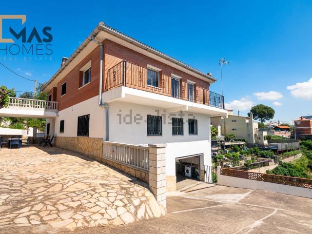 Casa en venta en Cervelló