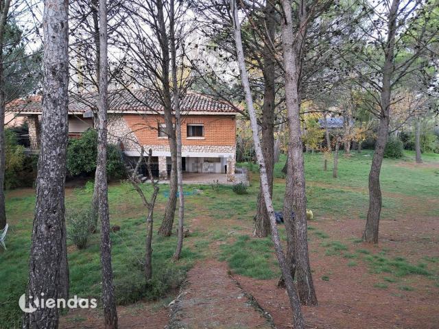 Casa en venta en Chiloeches, El Clavín