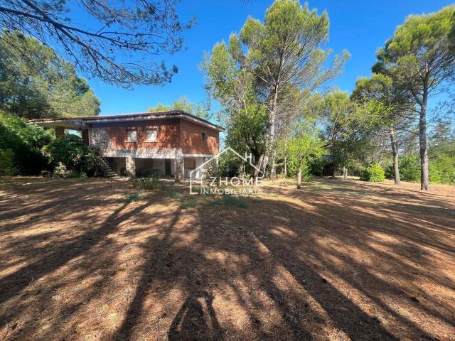 Casa en venta en Chiloeches, El Clavín