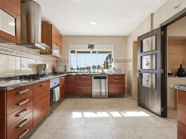 Casa en venta en Serra Perenxisa, La Hoya de Buñol