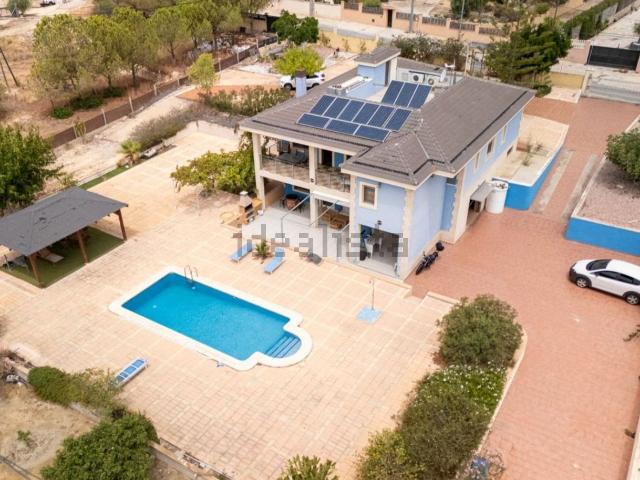 Casa en venta en el Pla de la Vallonga, Alacant / Alicante