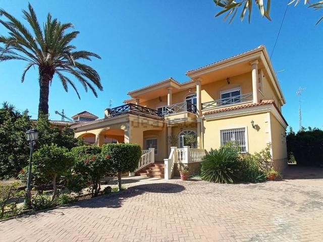 Casa en venta en Atzavares, el Baix Vinalopó