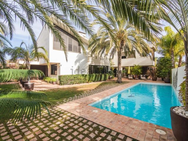 Casa en venta en Atzavares, el Baix Vinalopó