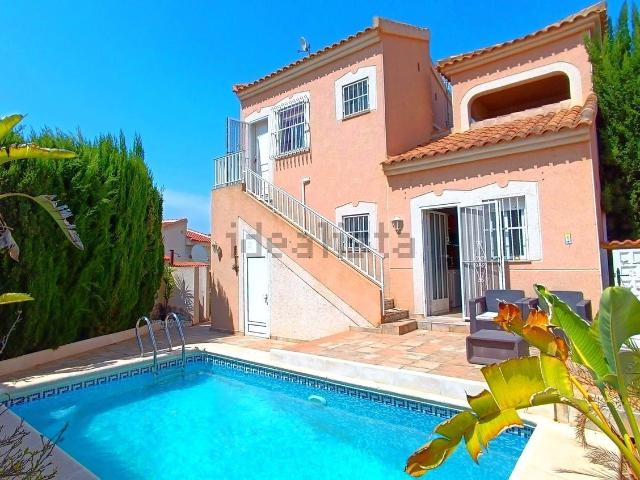 Casa en venta en Quesada