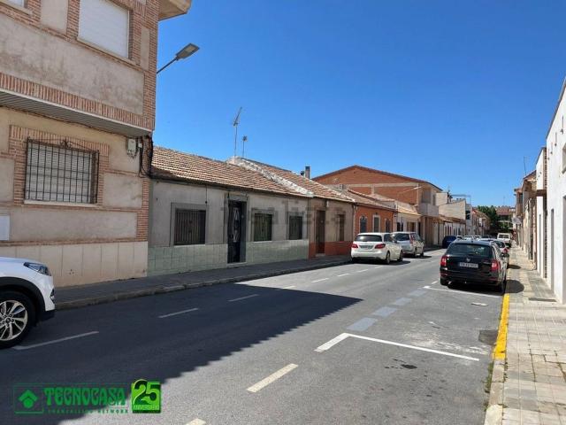 Casa en venta en Ciudad Real, Los Ángeles