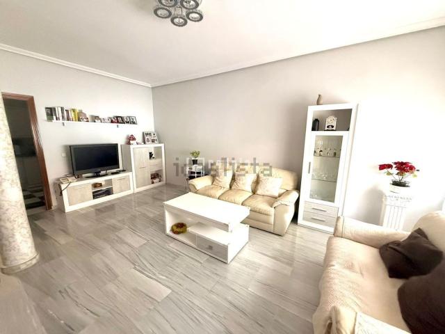 Casa en venta en Los Ángeles, Ciudad Real