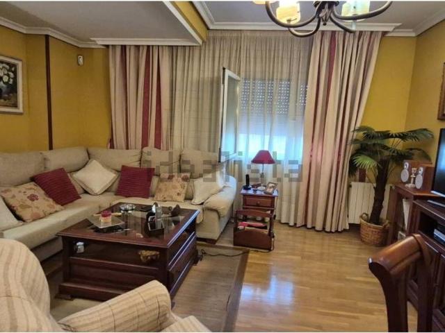 Casa en venta en Los Ángeles, Ciudad Real