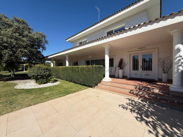 Casa en venta en Ciudalcampo, Colmenar Viejo