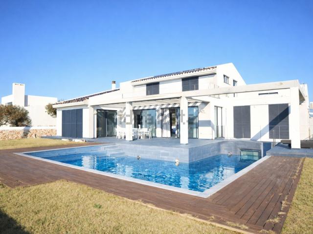 Casa en venta en sa Caleta, Menorca