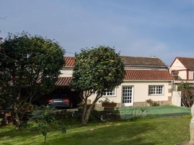 Casa en venta en Vigo, As Travesas