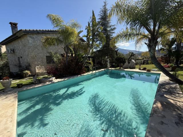 Casa en venta en El Rodeo, Valle del Guadalhorce