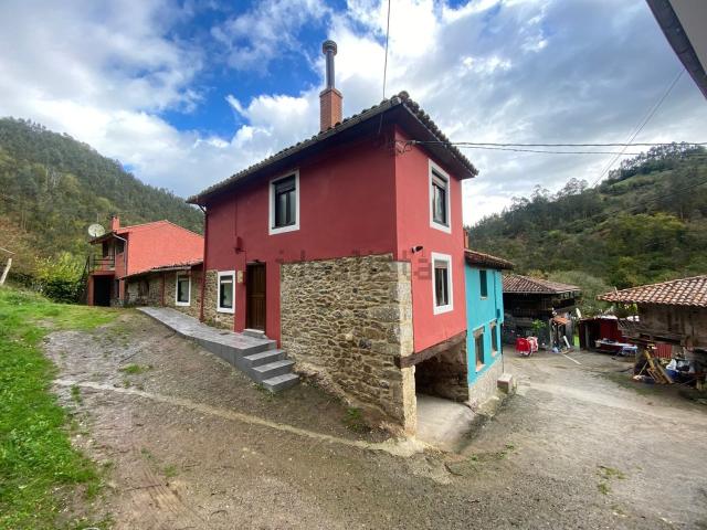 Casa en venta en Villaviciosa, Asturias