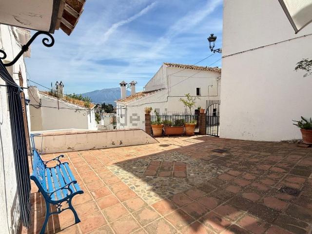 Casa en venta en Las Encinillas, Comares