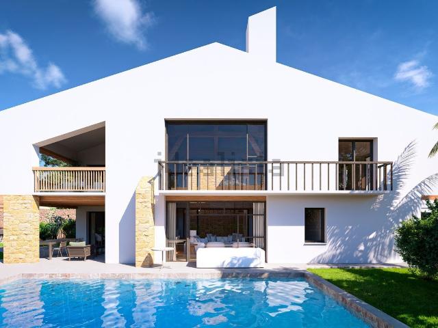 Casa en venta en La Molina, Comillas