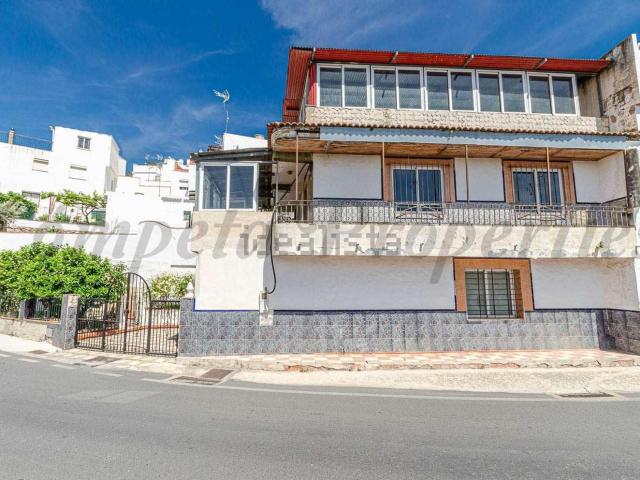 Casa en venta en La Axarquía, Andalucía