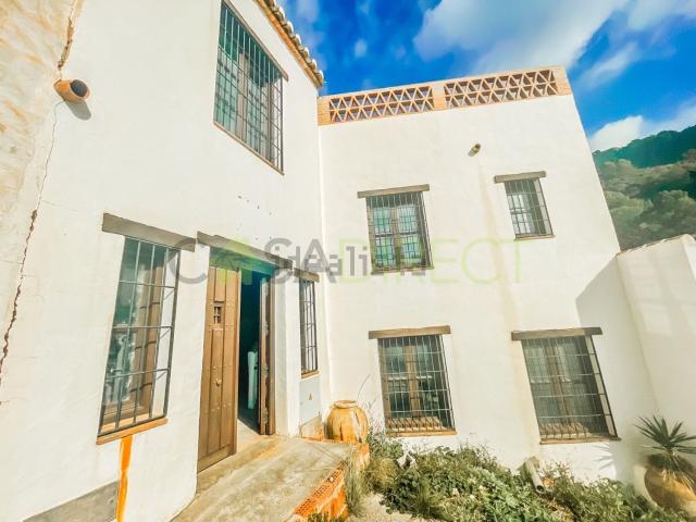Casa en venta en Acebuchal, La Axarquía