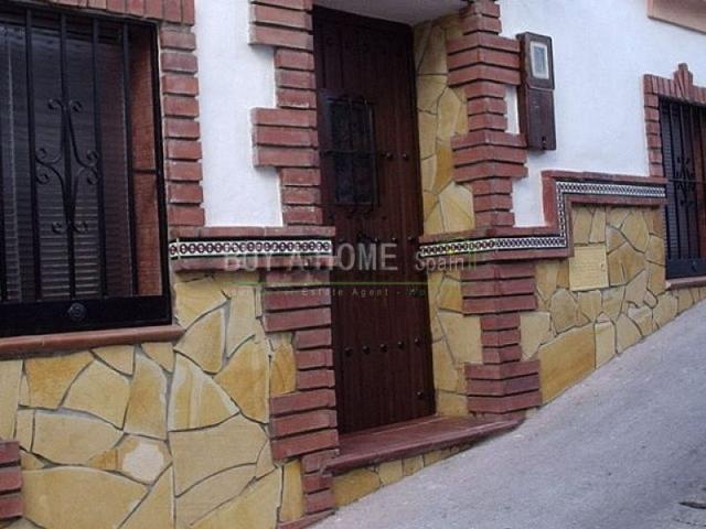 Casa en venta en La Axarquía, Andalucía