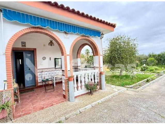 Casa en venta en Carmona, Andalucía