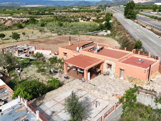 Casa en venta en La Serranía, Valencia