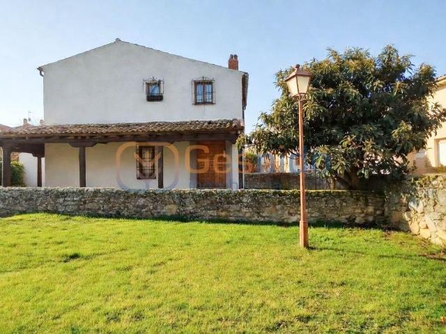 Casa en venta en Sexmo de San Lorenzo, Torrecaballeros