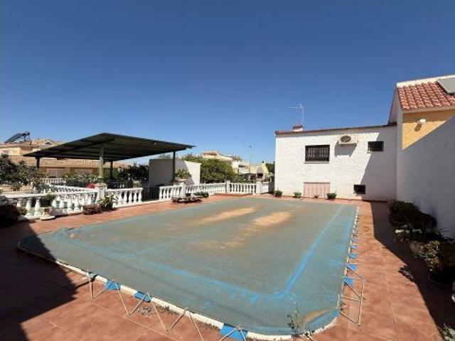 Casa en venta en el Baix Segura / La Vega Baja, Valencia