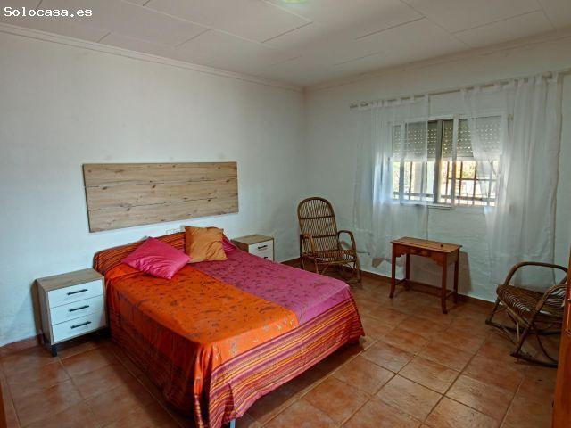 Casa en venta en La Hoya de Buñol, Valencia