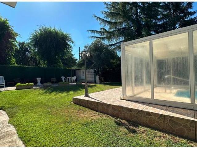 Casa en venta en Villar Del Olmo, Madrid