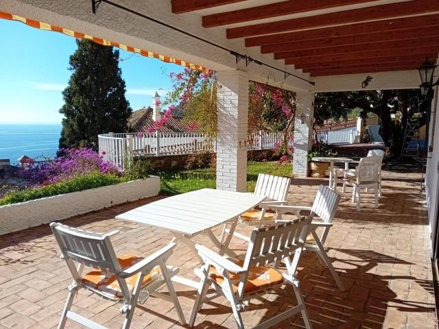 Chalet en alquiler en Urbanización Los Girasoles, Comarca de la Costa Granadina