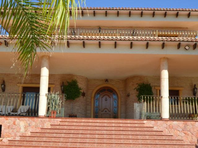 Casa en alquiler en Urbanització El Pla, l'Alacantí