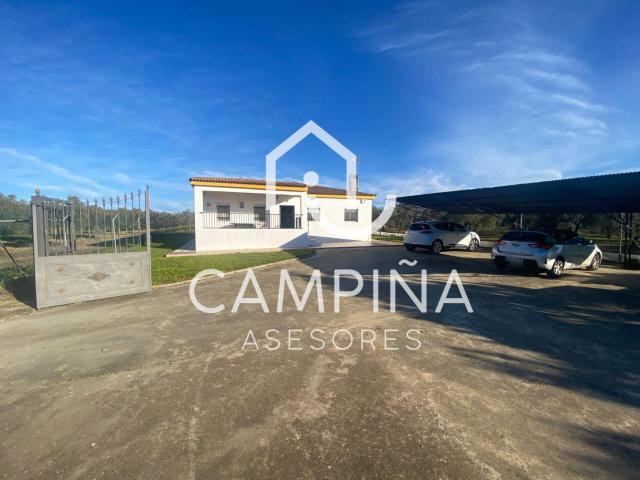 Villa en venta en Beas