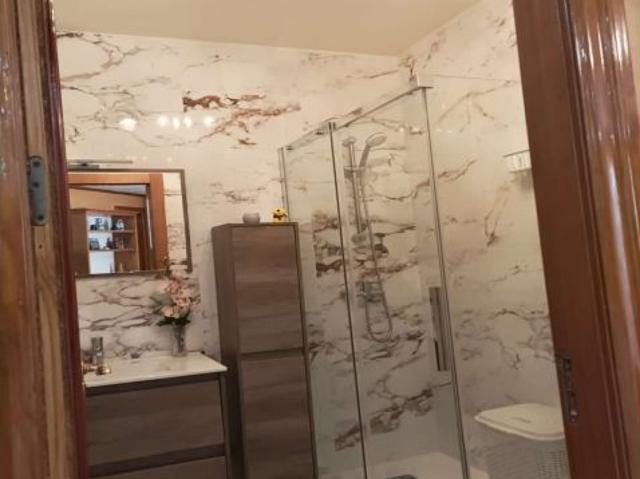 Casa en venta en Linares, Andalucía