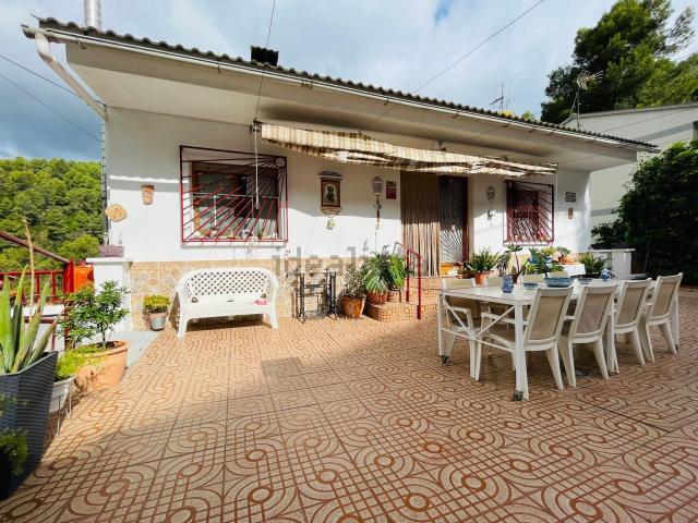 Casa en venta en Corbera De Llobregat, el Bon Repòs B