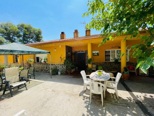 Casa en venta en Corbera De Llobregat, Barcelona