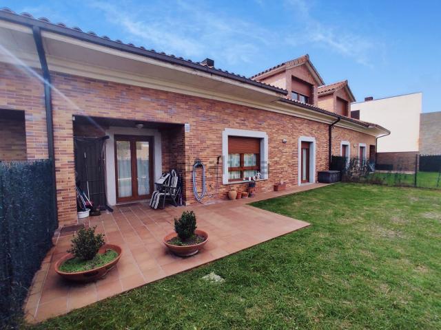 Casa en venta en Cordovilla
