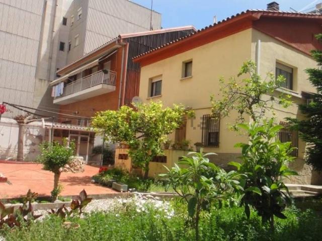Casa en venta en Almeda, Baix Llobregat