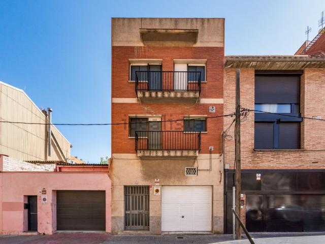 Casa en venta en Almeda, Baix Llobregat