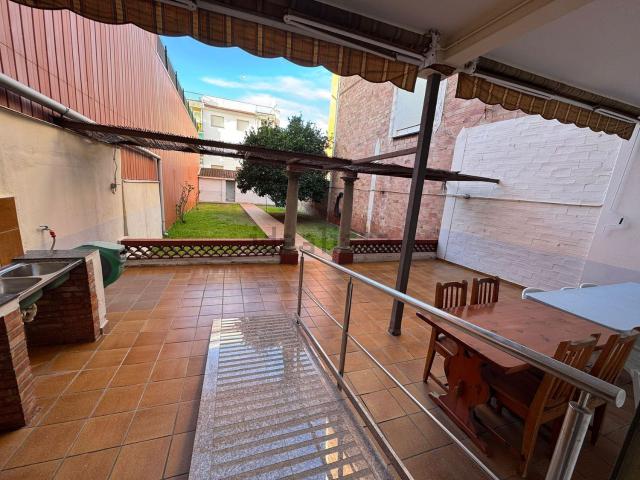 Casa en venta en Almeda, Baix Llobregat