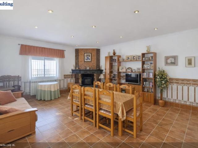 Casa en venta en Montealegre Del Castillo, Castilla-La Mancha