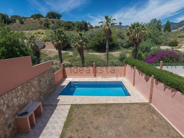 Casa en venta en Torrequebrada, Costa del Sol Occidental