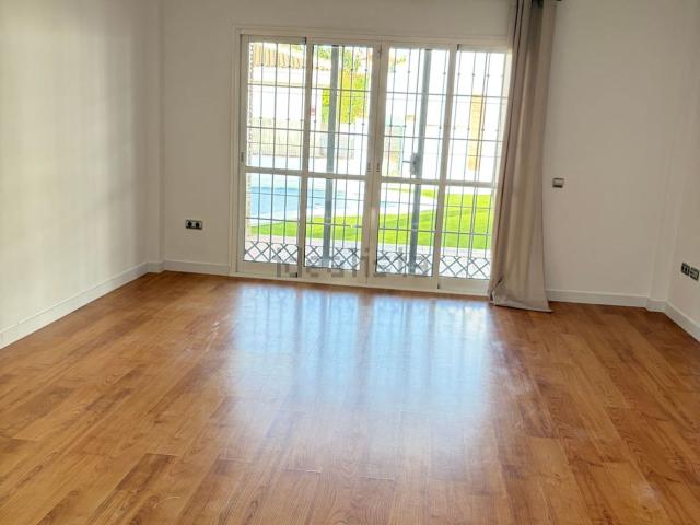 Casa en alquiler en Torrequebrada, Costa del Sol Occidental