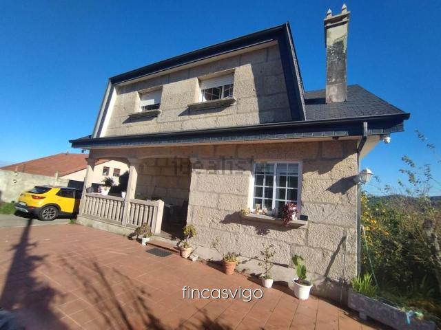 Casa en venta en Coruxo, Vigo